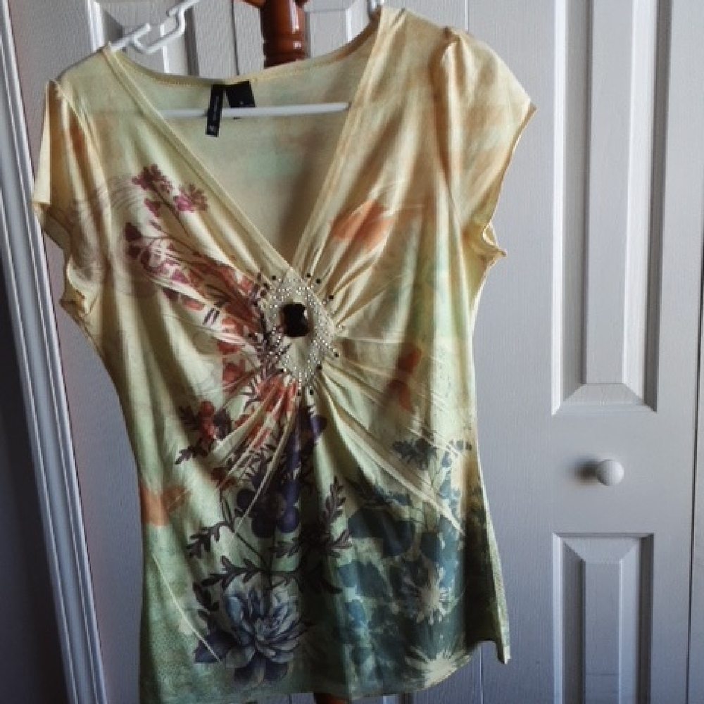 New Directions Yellow Ruched Embellished Blouse